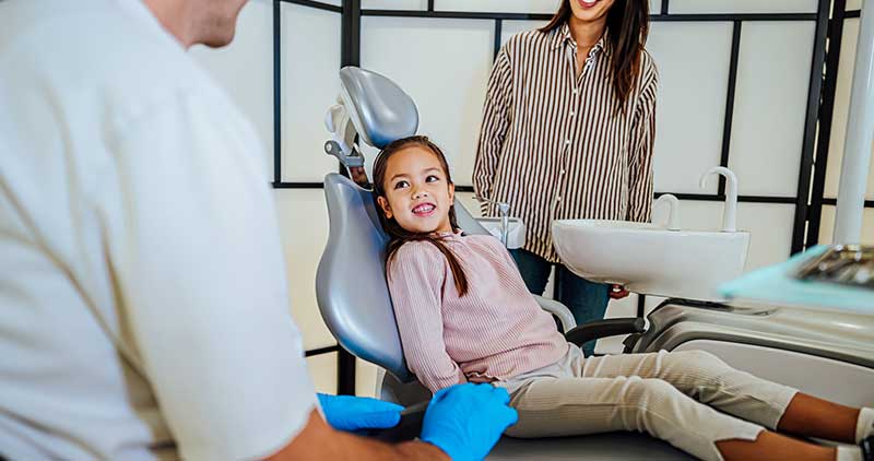 choosing the right family dentist for your loved ones