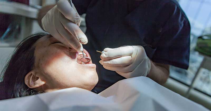 How Painful Is a Tooth Extraction?